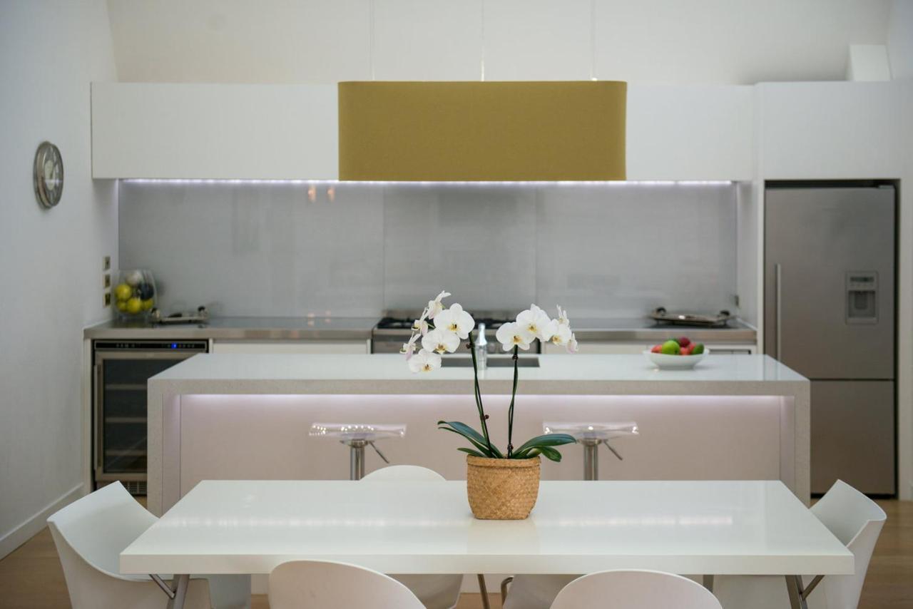 נאפייר Luxurious Loft Apartments In The Heart Of Ahuriri מראה חיצוני תמונה