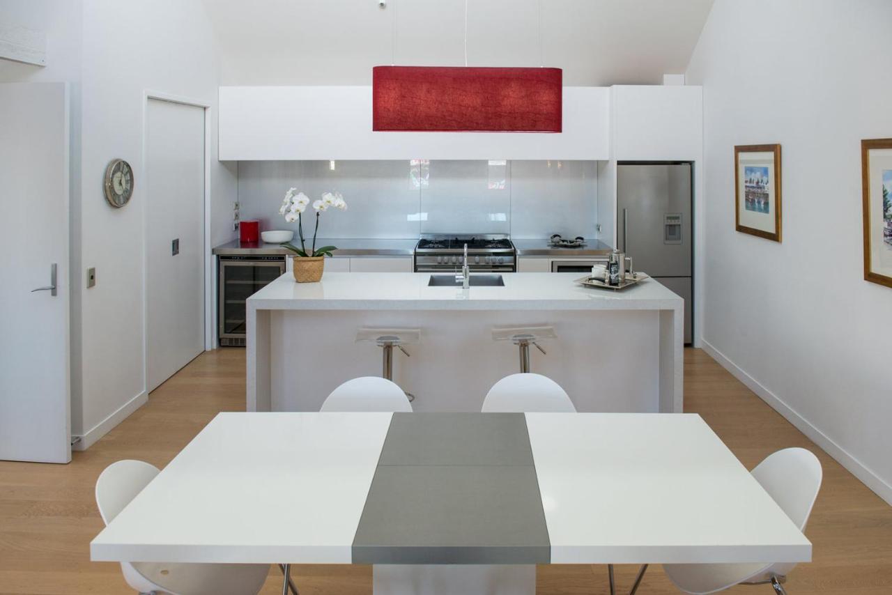נאפייר Luxurious Loft Apartments In The Heart Of Ahuriri מראה חיצוני תמונה