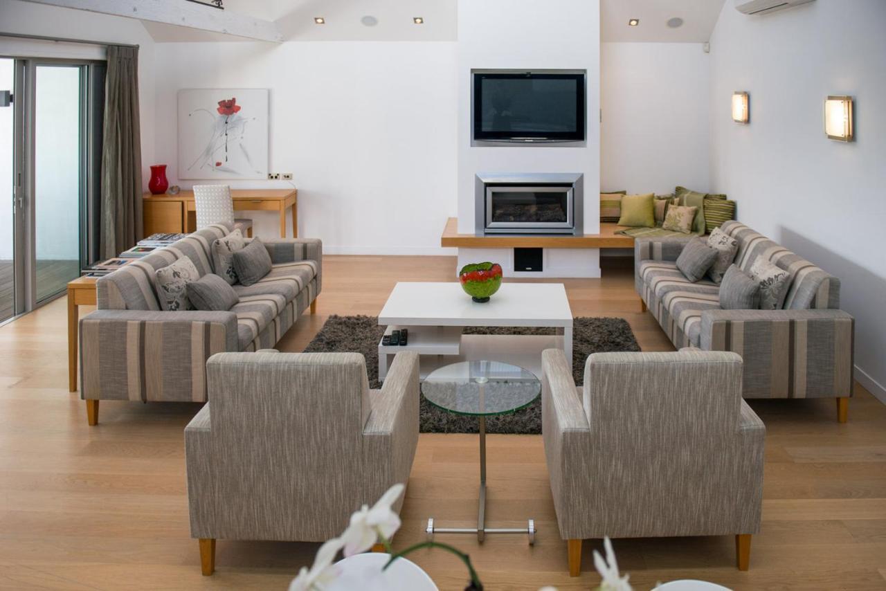 נאפייר Luxurious Loft Apartments In The Heart Of Ahuriri מראה חיצוני תמונה